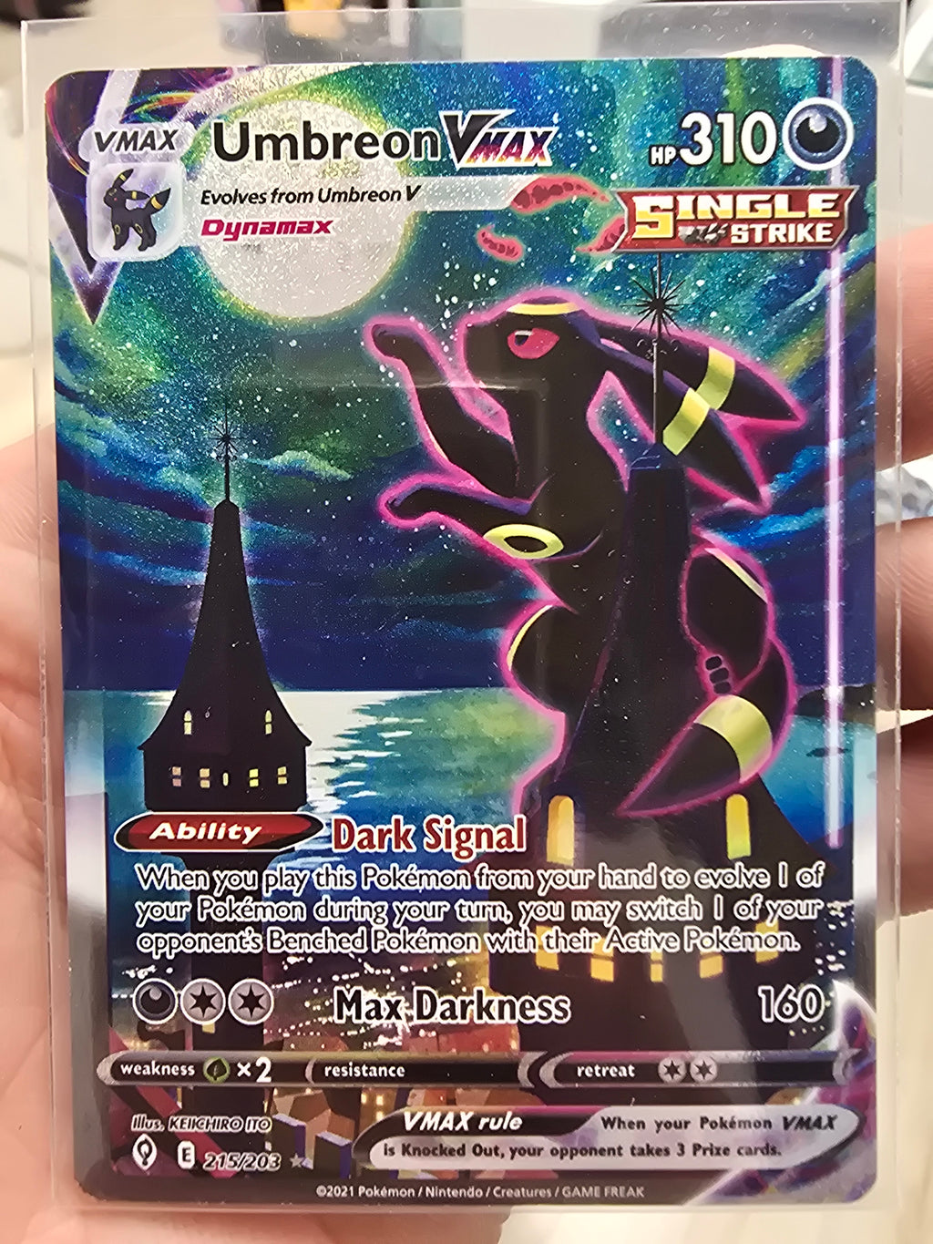 215/203 Umbreon Vmax ENG